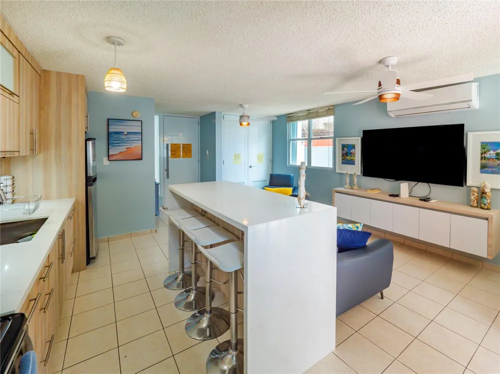 707 OCEAN DRIVE #A-4 Luquillo, PR 00773
