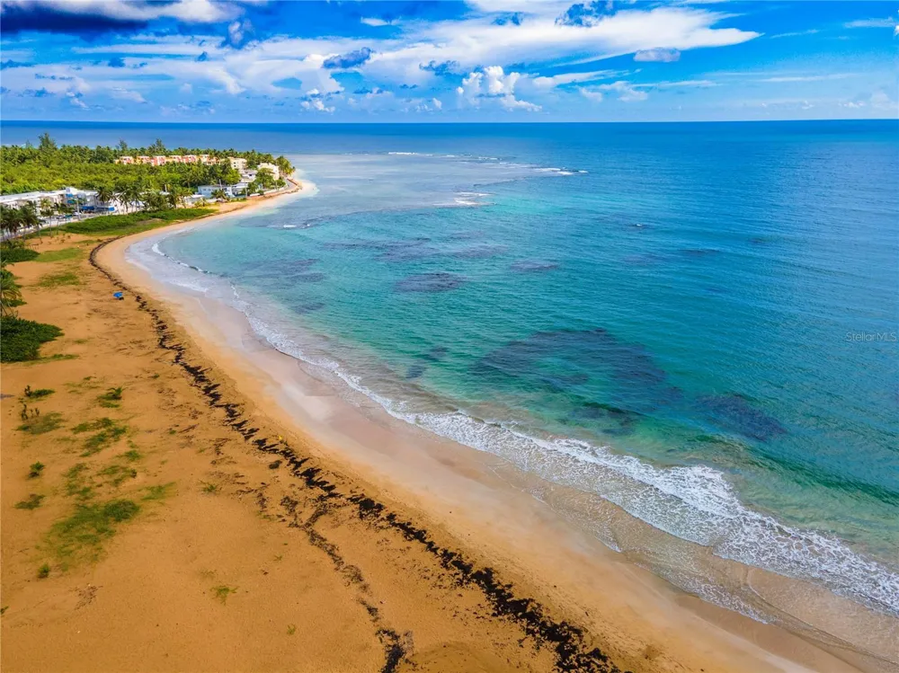 707 OCEAN DRIVE #A-4 Luquillo, PR 00773