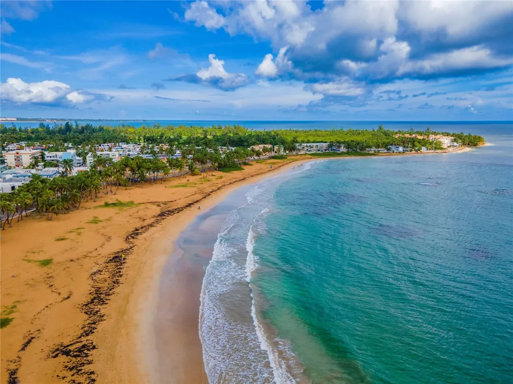707 OCEAN DRIVE #A-4 Luquillo, PR 00773