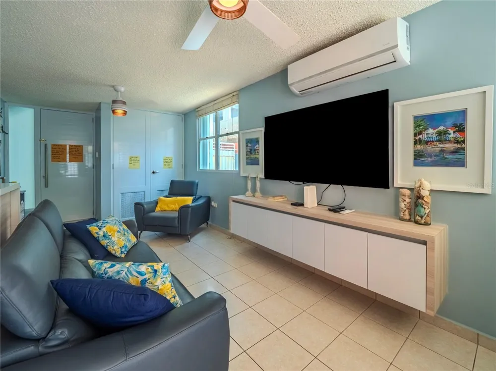 707 OCEAN DRIVE #A-4 Luquillo, PR 00773