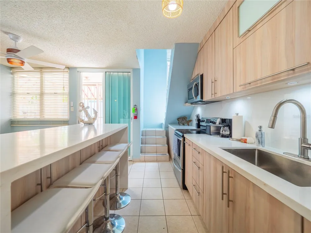 707 OCEAN DRIVE #A-4 Luquillo, PR 00773