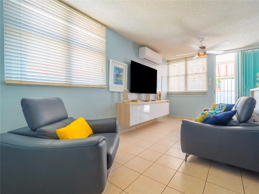 707 OCEAN DRIVE #A-4 Luquillo, PR 00773