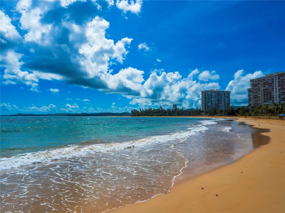 707 OCEAN DRIVE #A-4 Luquillo, PR 00773