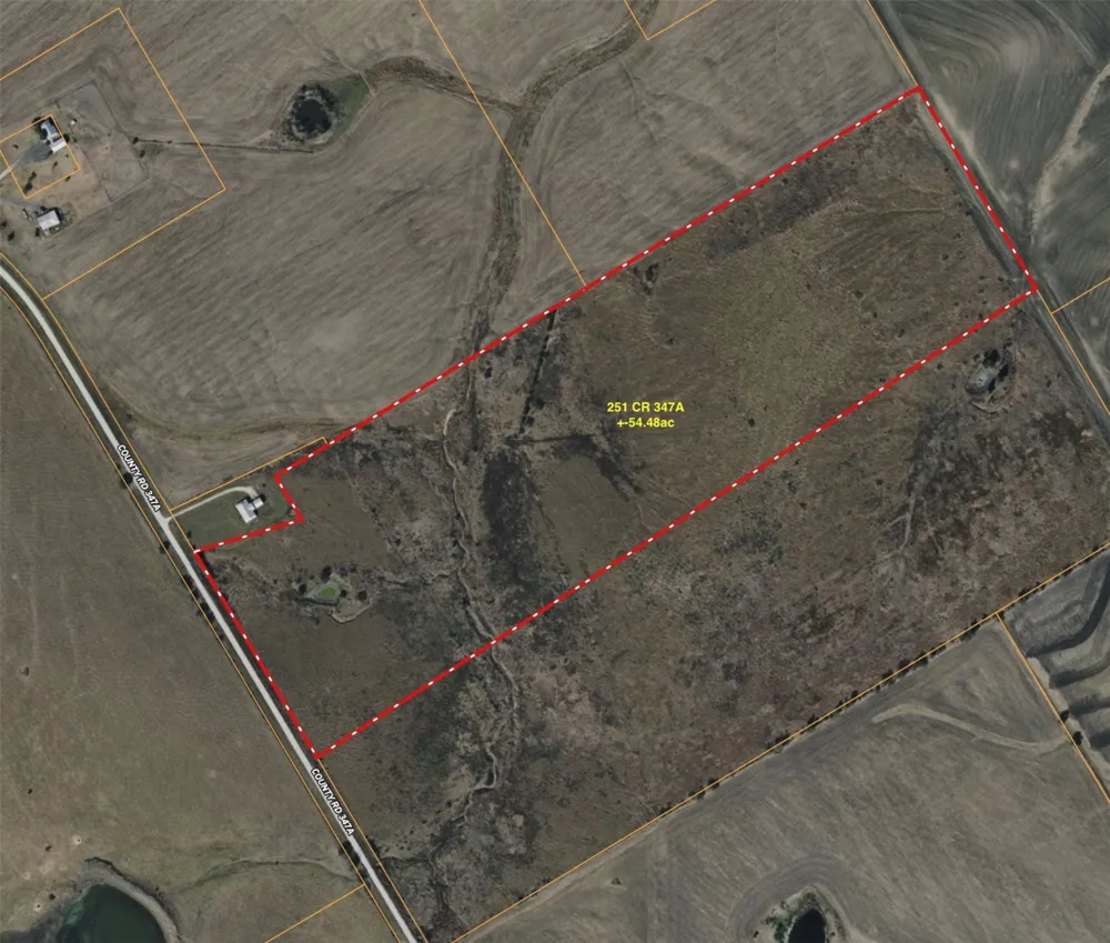 251 CR 347A Rosebud, TX 76570
