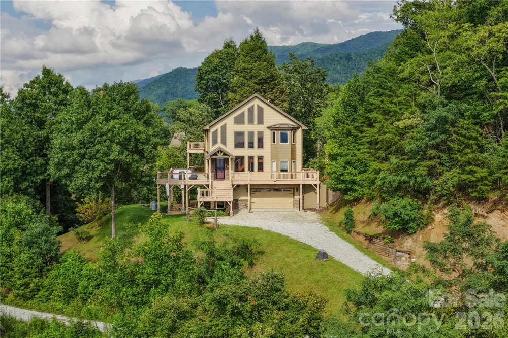 168 Laramie Heights Andrews, NC 28901