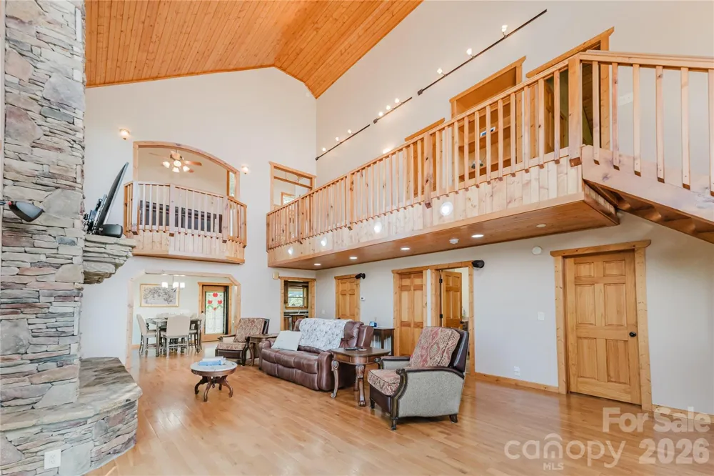 168 Laramie Heights Andrews, NC 28901
