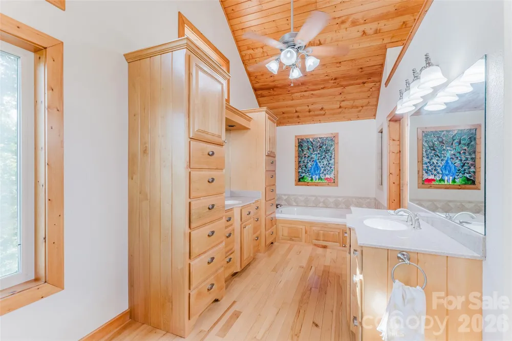 168 Laramie Heights Andrews, NC 28901