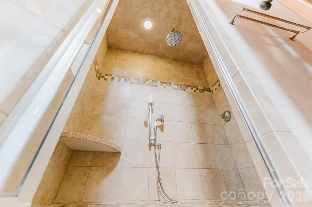 168 Laramie Heights Andrews, NC 28901