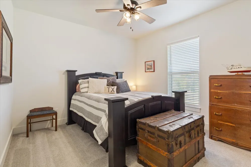1250 E Creekview Drive Salado, TX 76571