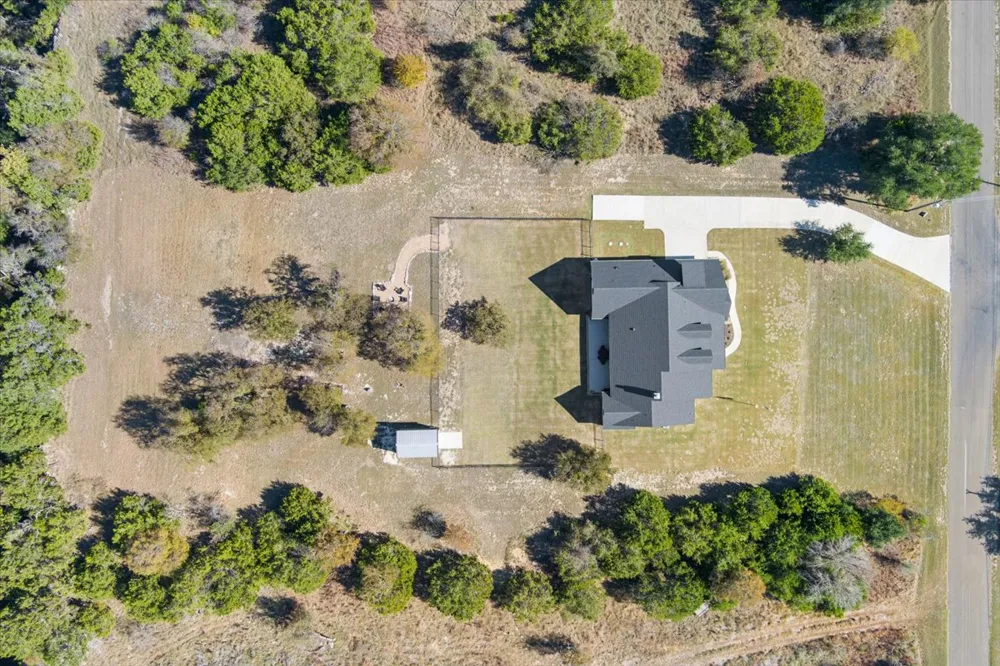 1250 E Creekview Drive Salado, TX 76571