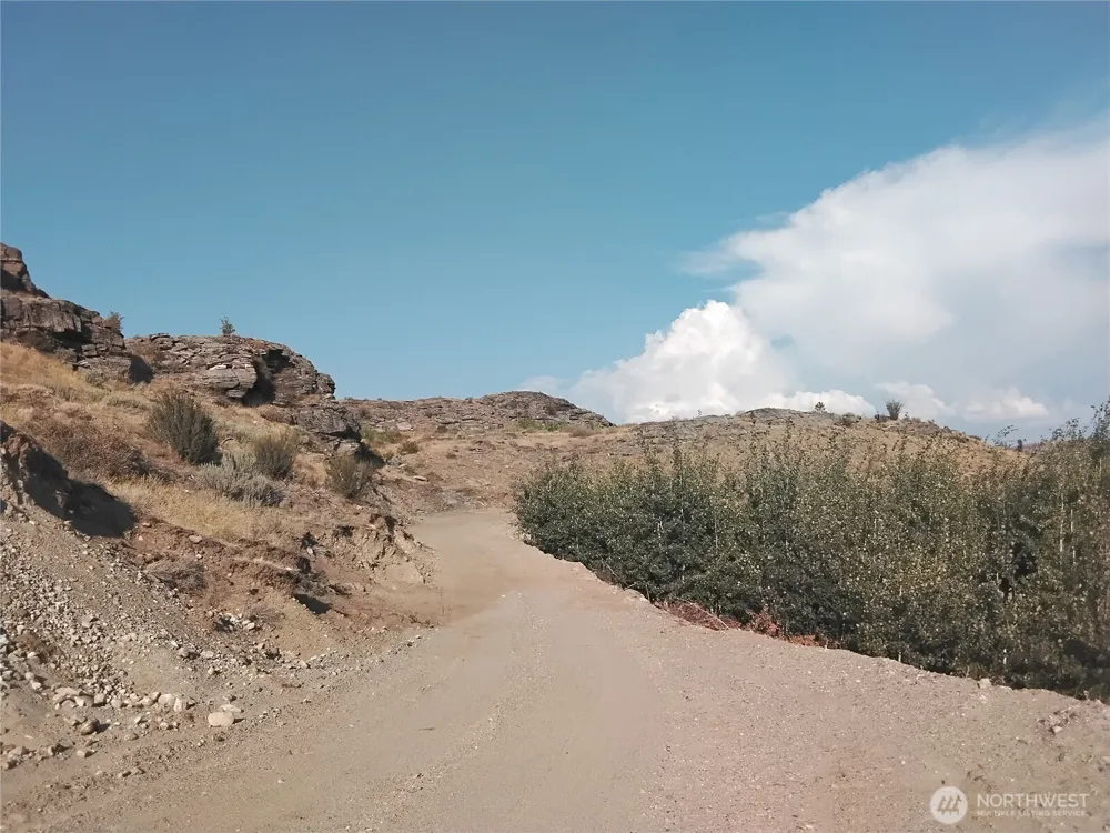 4 Painted Rock Road Tonasket, WA 98855