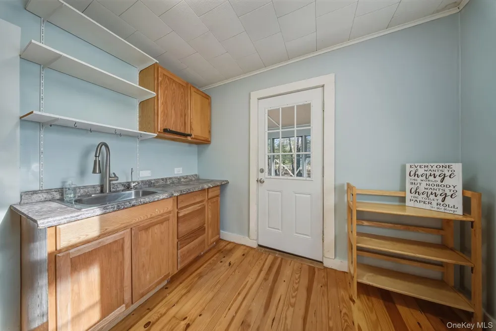 140 Highland Lake Road Highland Lake, NY 12743