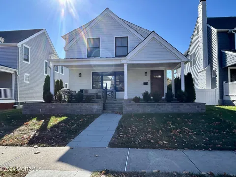 411 Sylvania Avenue