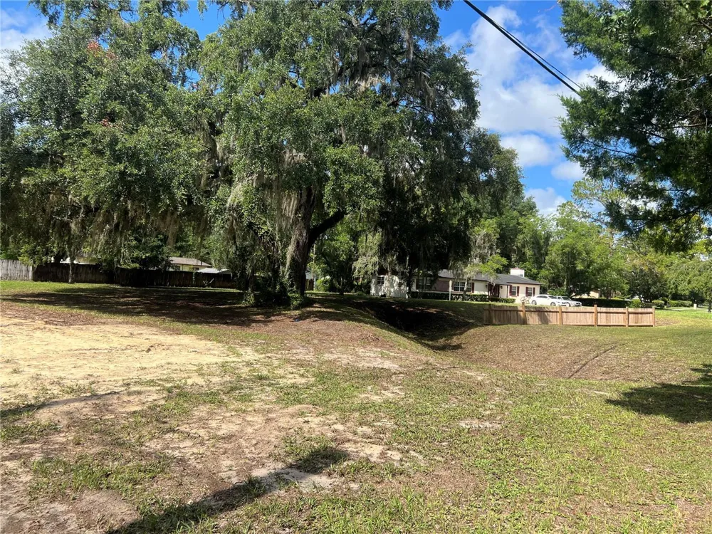 1456 SE 22ND AVENUE Gainesville, FL 32641
