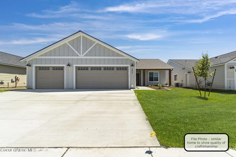 8989 W Swather Avenue Rathdrum, ID 83858