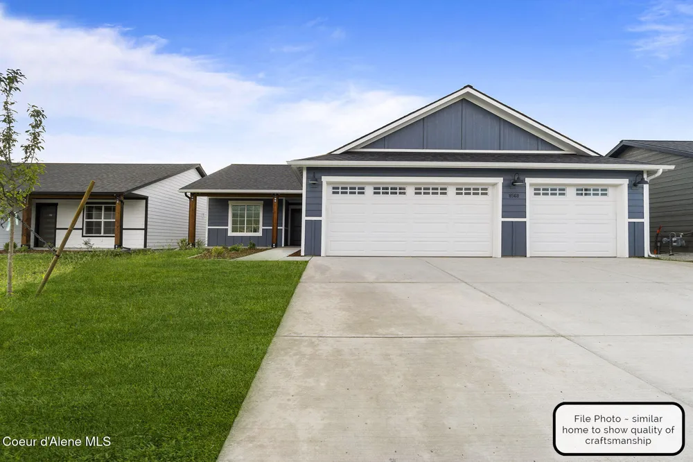 8989 W Swather Avenue Rathdrum, ID 83858