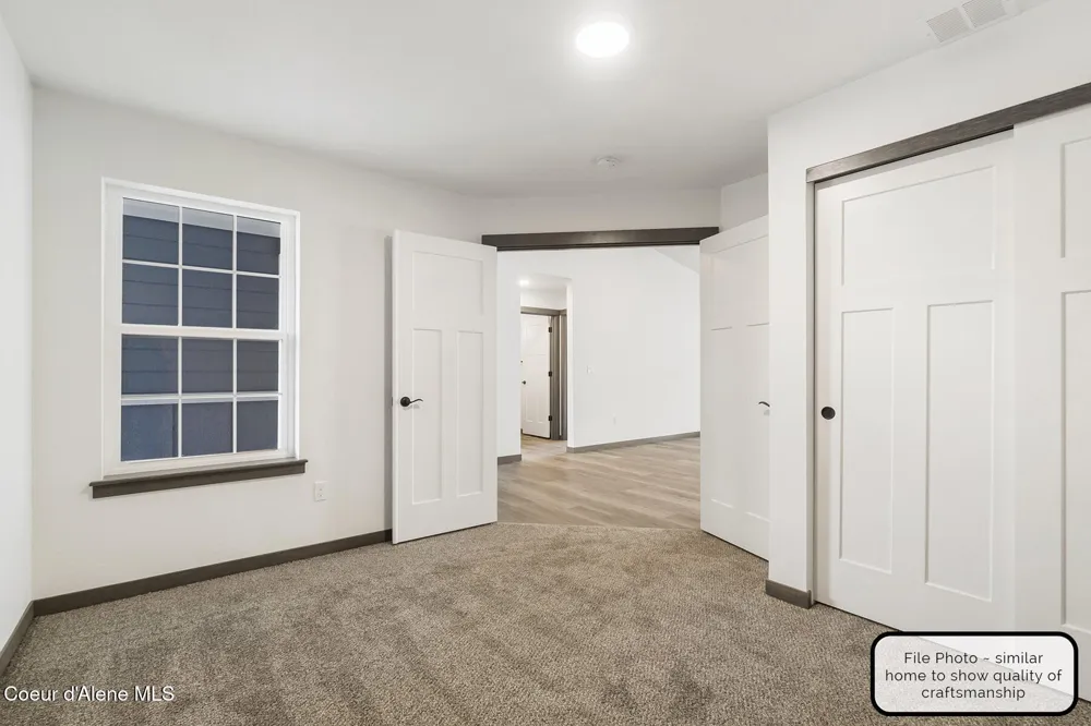 8989 W Swather Avenue Rathdrum, ID 83858