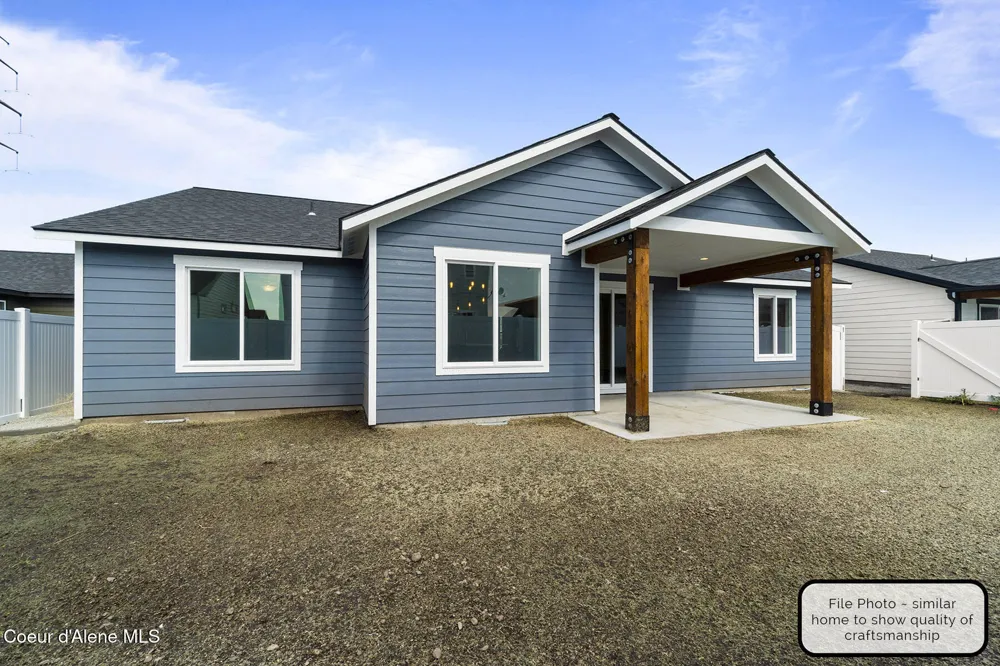 8989 W Swather Avenue Rathdrum, ID 83858