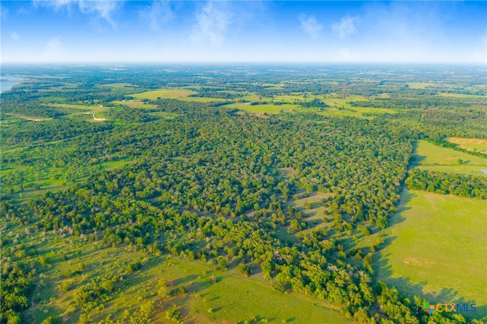 S. Hwy 77 Rockdale, TX 76567