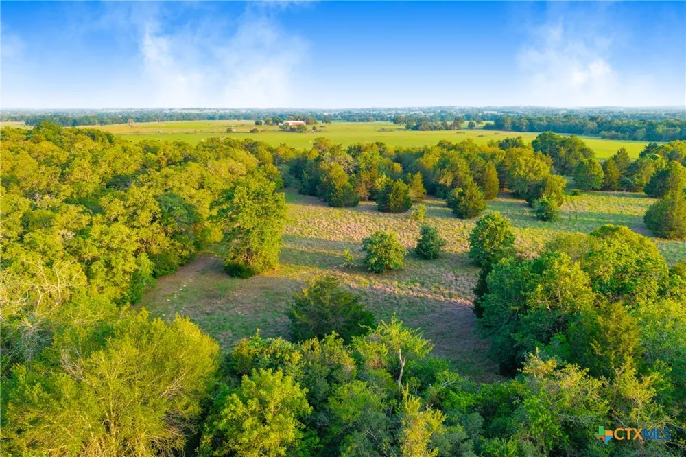 S. Hwy 77 Rockdale, TX 76567