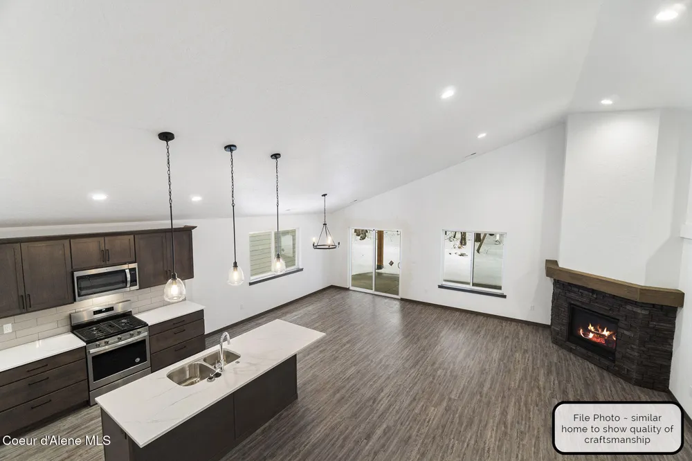 8930 W Swather Avenue Rathdrum, ID 83858