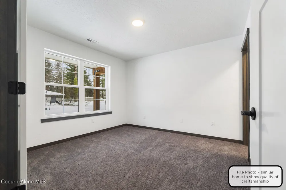 8930 W Swather Avenue Rathdrum, ID 83858
