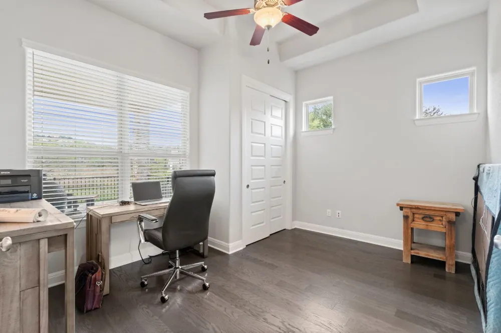 106 Gemstone Horseshoe Bay, TX 78657