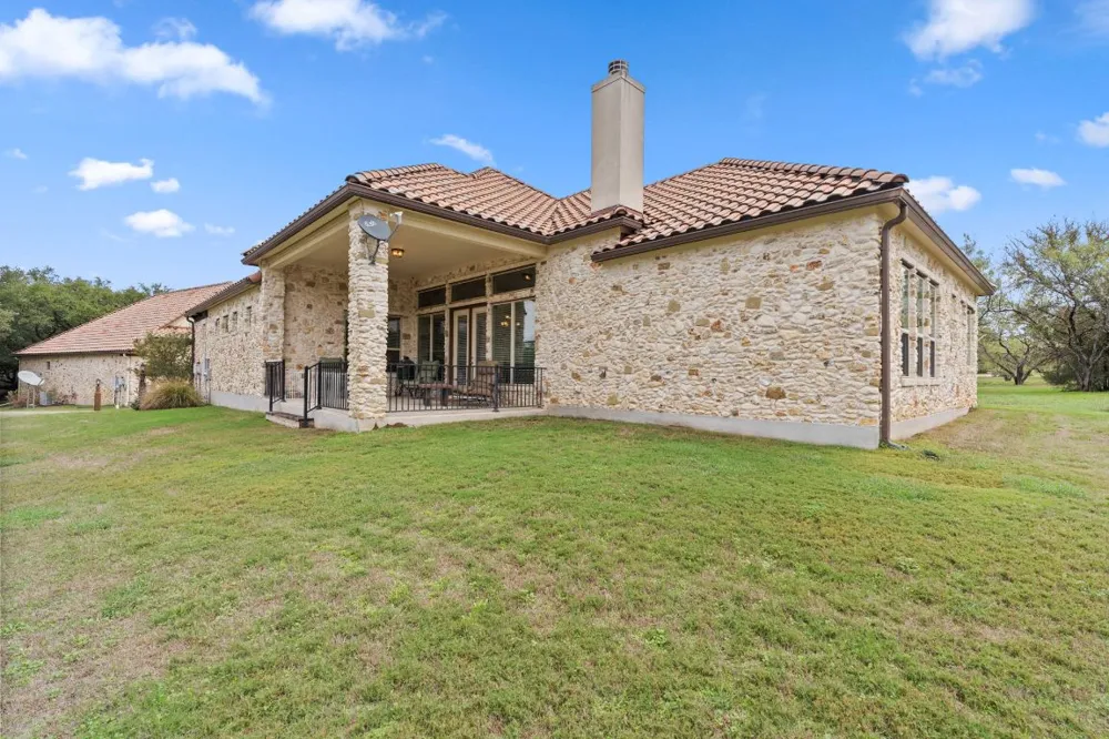 106 Gemstone Horseshoe Bay, TX 78657
