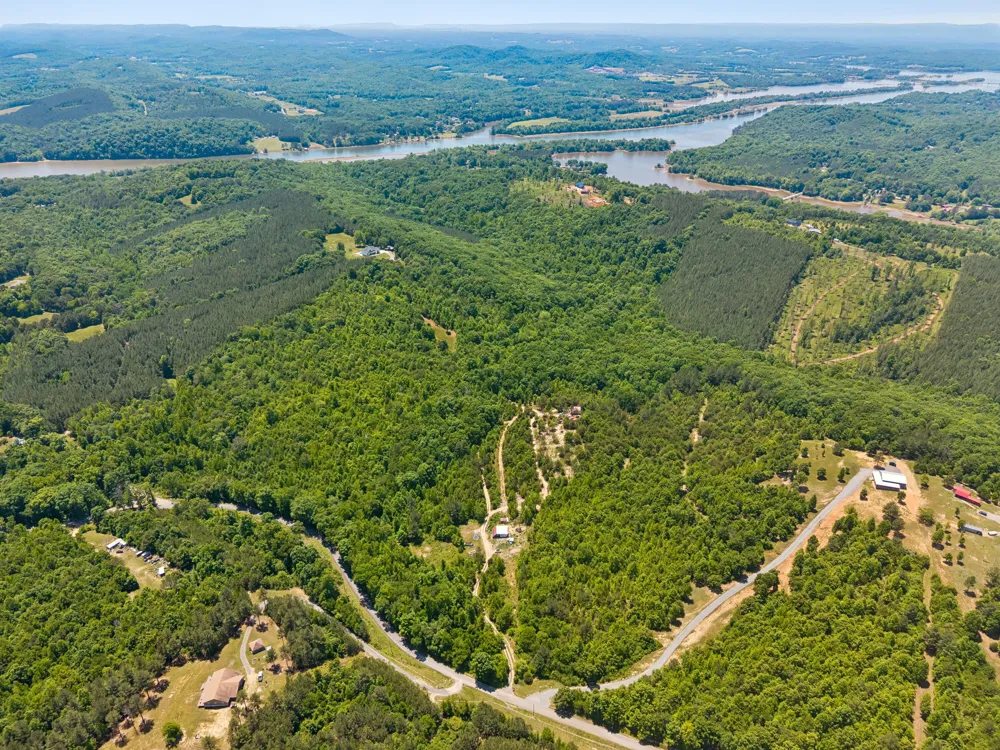 338 County Road 41 Calhoun, TN 37309