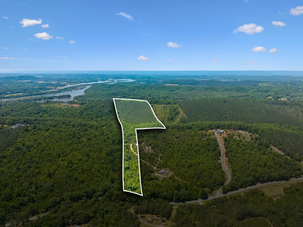 338 County Road 41 Calhoun, TN 37309