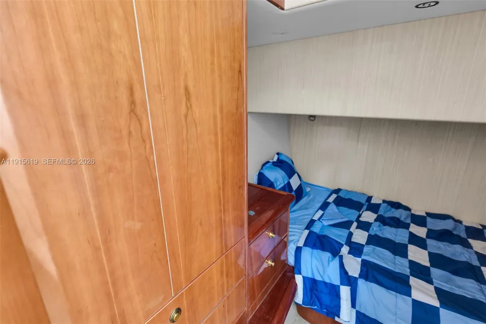232 W Seaview Dr Duck, FL 33050