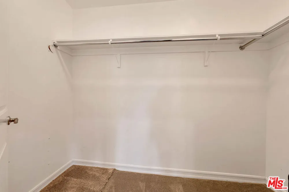 21832 Canon Drive Topanga, CA 90290