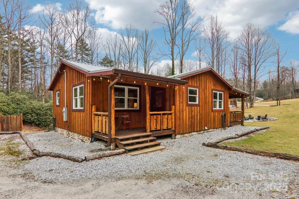 408 & 586 Little Elbow Mountain Road Lake Toxaway, NC 28747