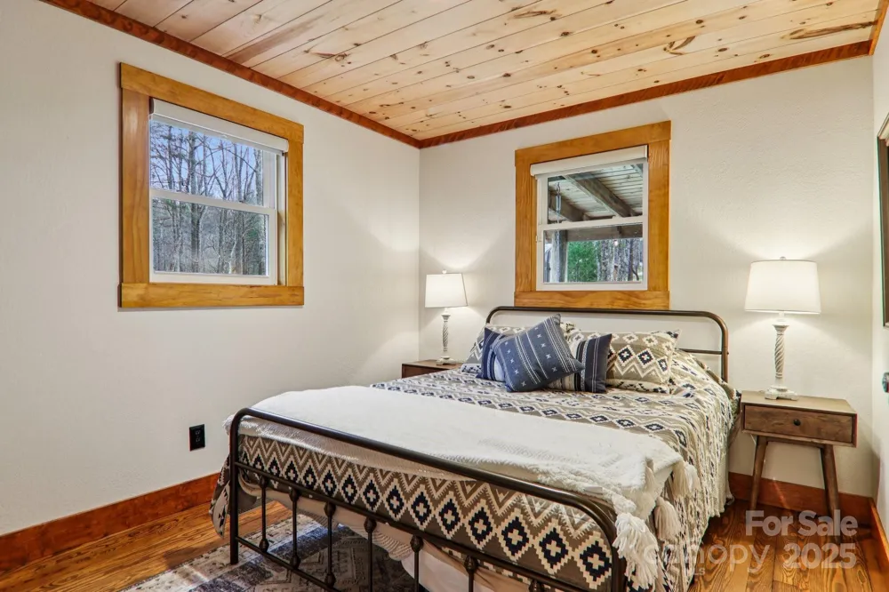 408 & 586 Little Elbow Mountain Road Lake Toxaway, NC 28747