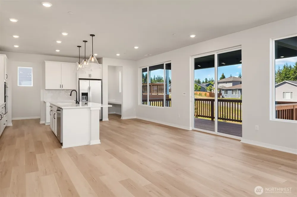 23419 Marinwood Circle NE #0512 Kingston, WA 98346