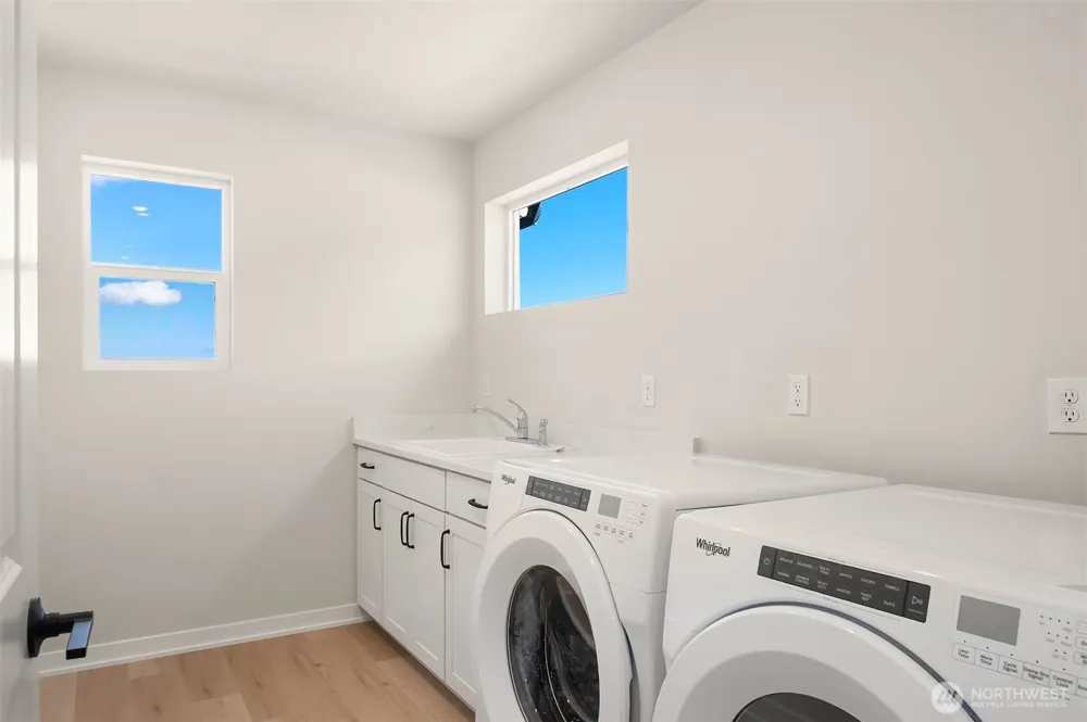 23419 Marinwood Circle NE #0512 Kingston, WA 98346