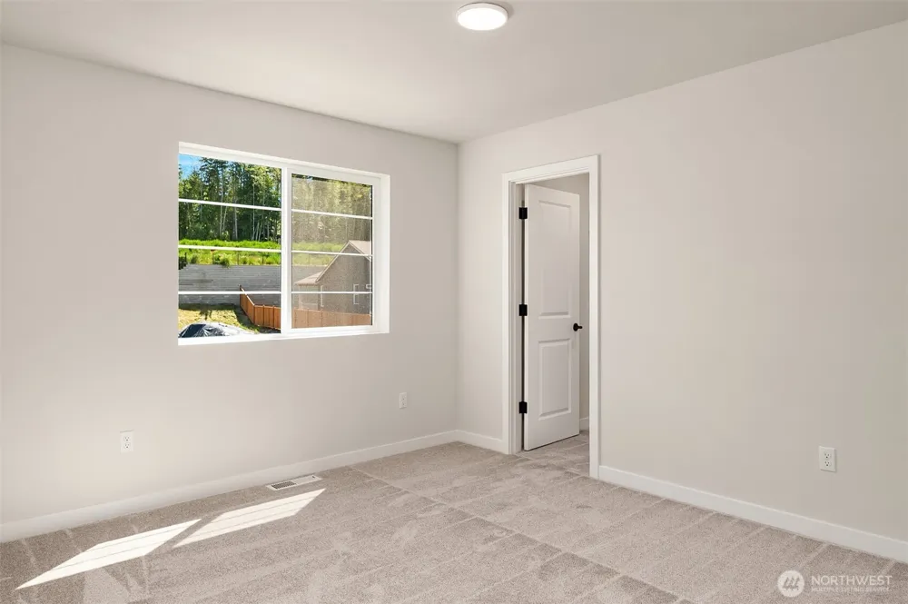 23419 Marinwood Circle NE #0512 Kingston, WA 98346