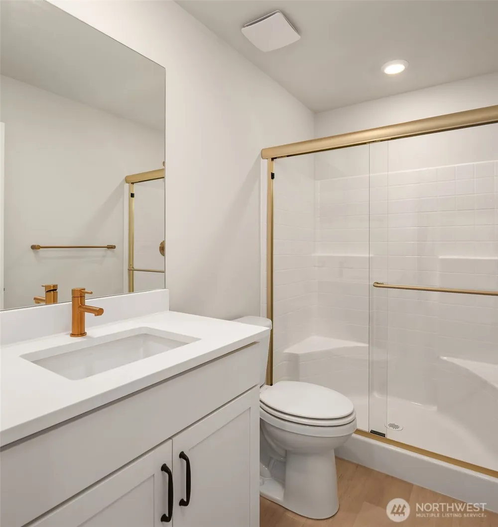 23419 Marinwood Circle NE #0512 Kingston, WA 98346
