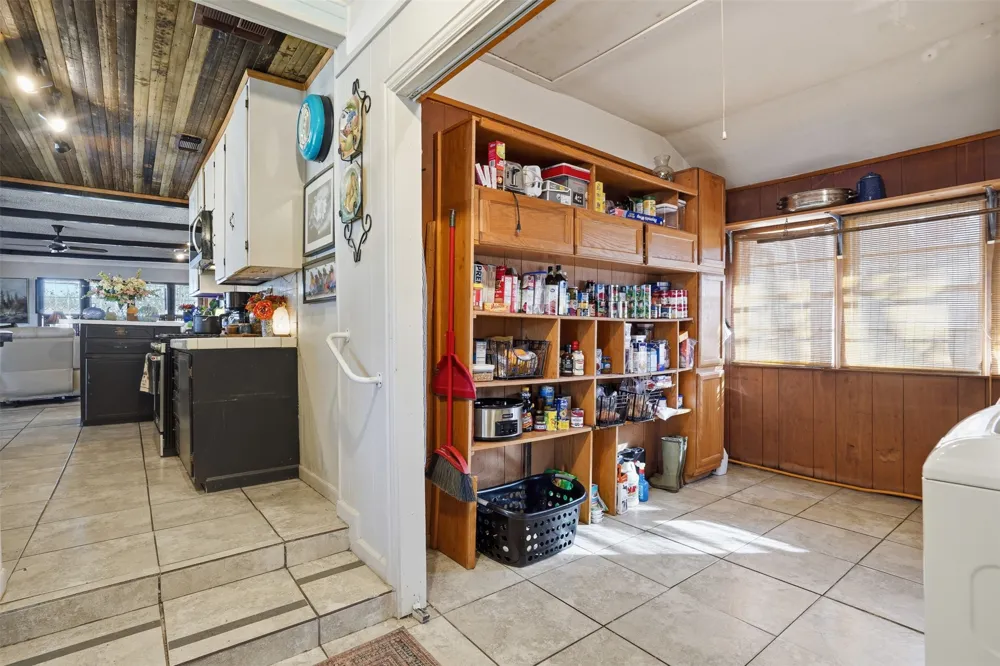 336 S 8th Avenue Palo Pinto, TX 76484