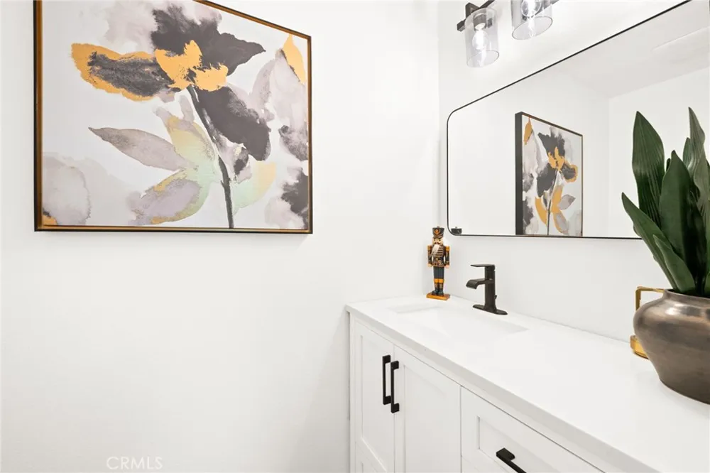 38521 Glen Abbey Murrieta, CA 92562