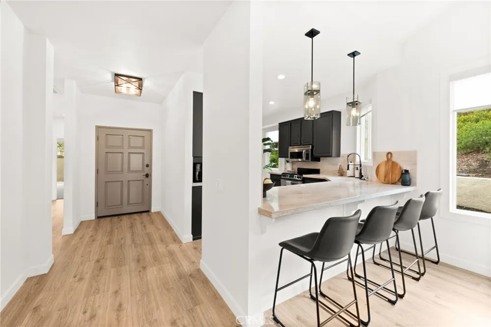 38521 Glen Abbey Murrieta, CA 92562