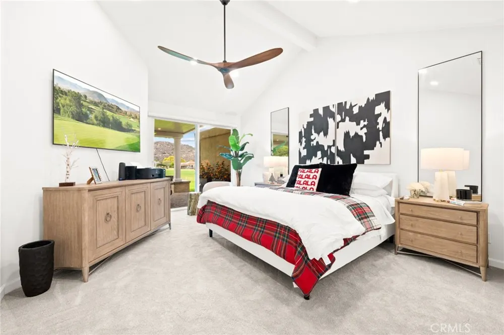 38521 Glen Abbey Murrieta, CA 92562