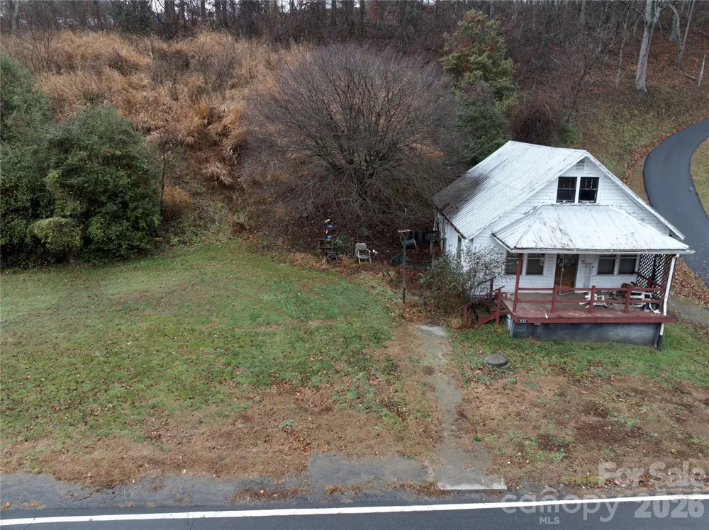 532 Pitman Road Bakersville, NC 28705