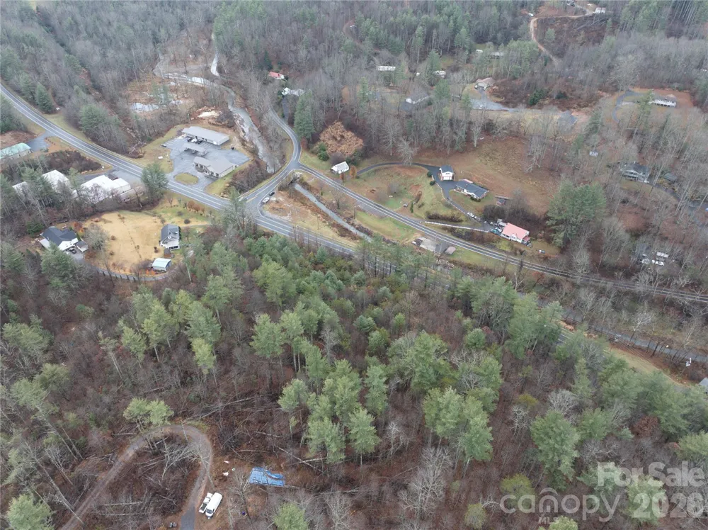 532 Pitman Road Bakersville, NC 28705