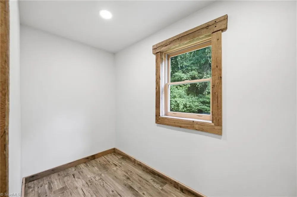 486 Hunter-Lysik Way Laurel Springs, NC 28644