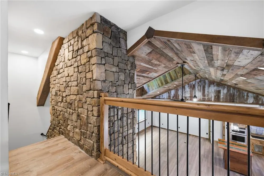 486 Hunter-Lysik Way Laurel Springs, NC 28644