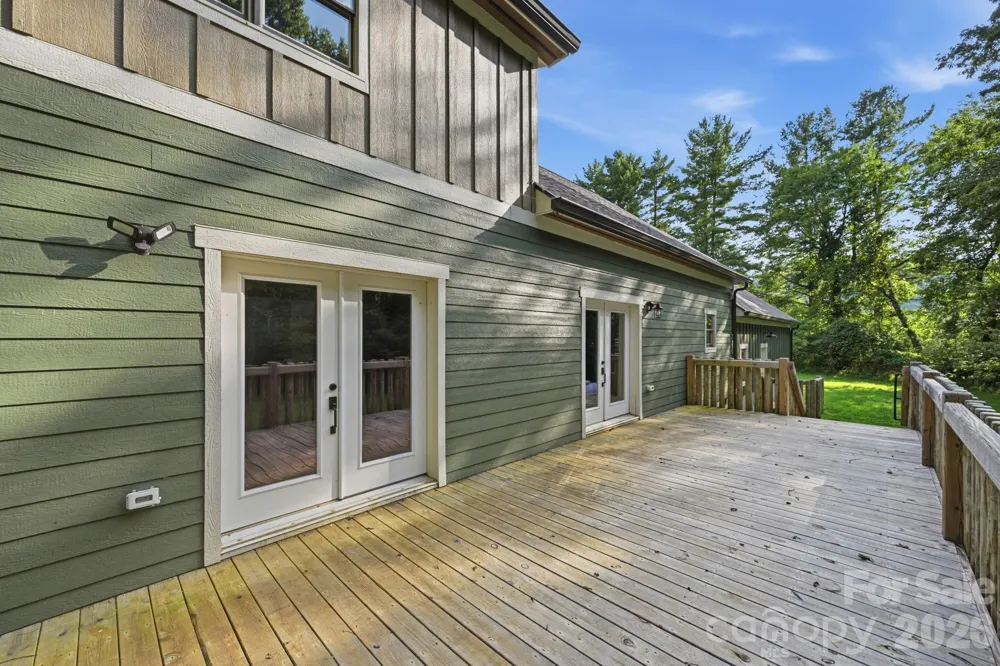 486 Hunter-Lysik Way Laurel Springs, NC 28644