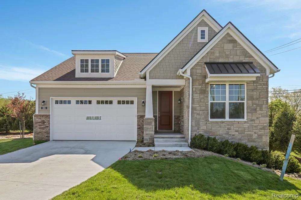3102 Rose Lane #1 West Bloomfield Charter Township, MI 48324