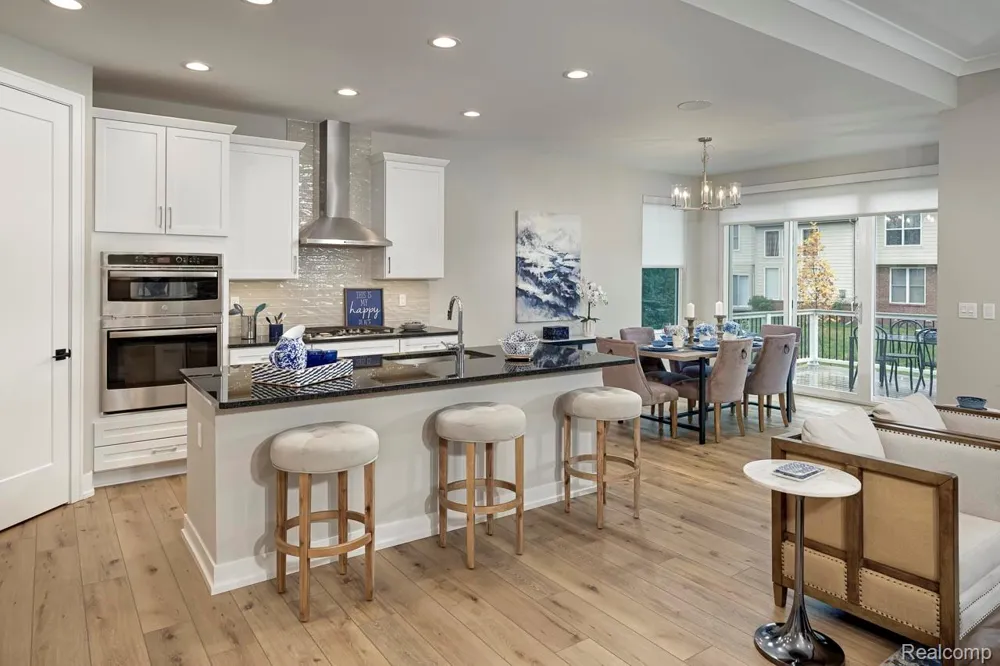3102 Rose Lane #1 West Bloomfield Charter Township, MI 48324