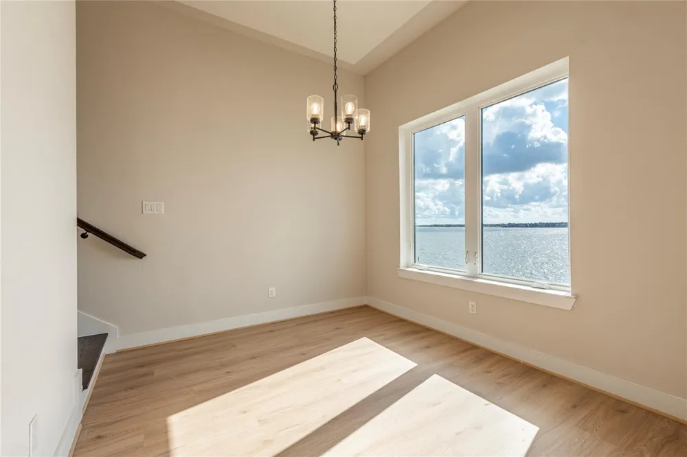 4403 Davis Lane Seabrook, TX 77586